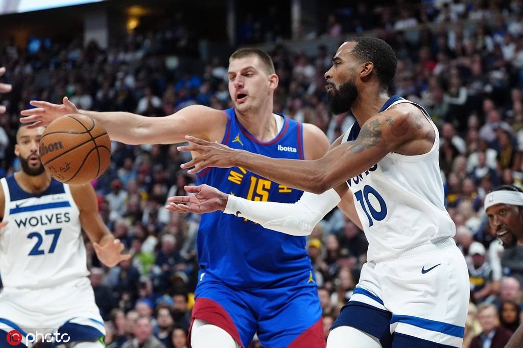  爱德华兹绝杀助森林狼胜爵士  